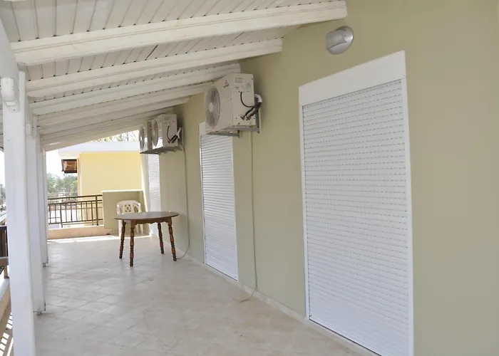 Nikolas Appartement Paralía